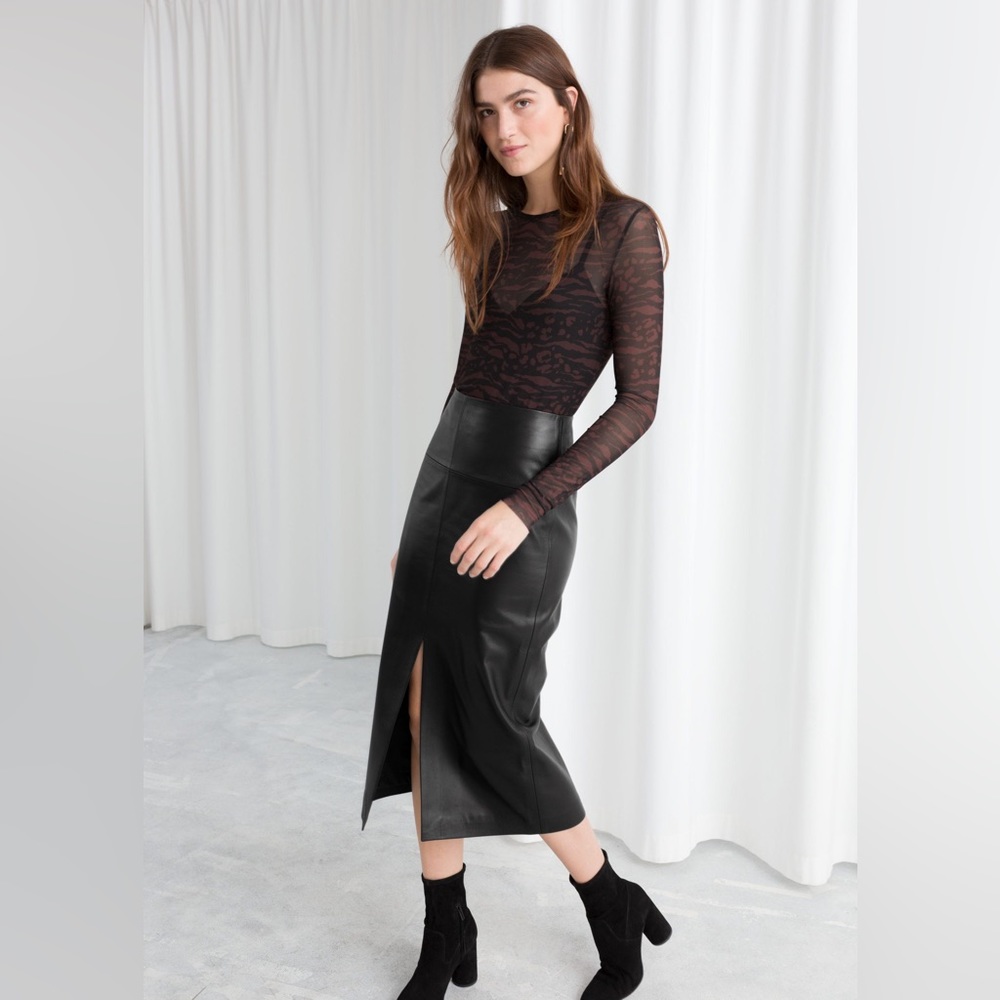 & Other Stories REAL LEATHER Midi Skirt (very soft!)